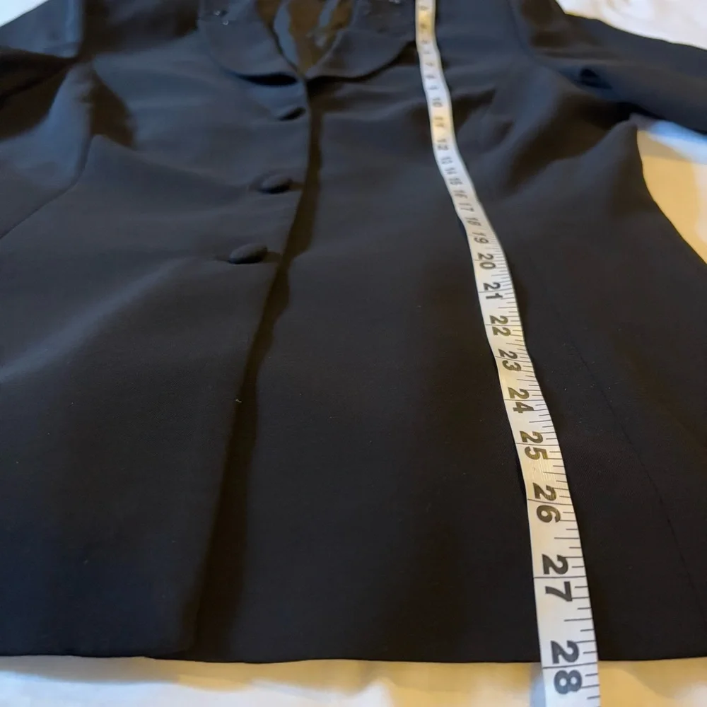 Maggy London Black Embroidered Floral Pant Blazer Suit Two piece Sz 14 - Picture 6 of 11